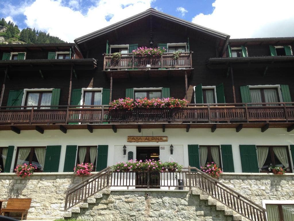 Couette-café Casa Alpina Don Guanella 3*